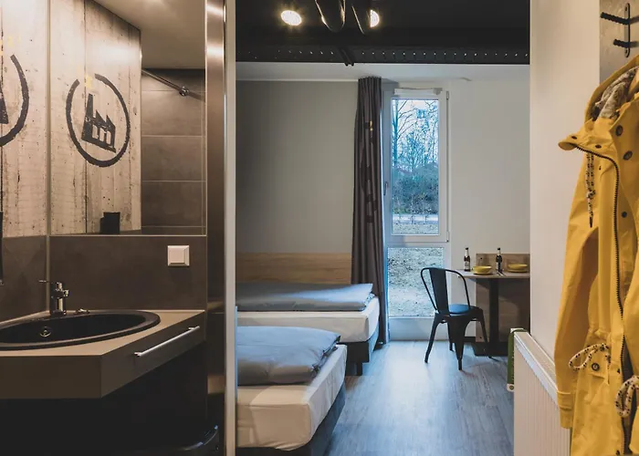 Hotell Schlafwerk Koeln-messe *