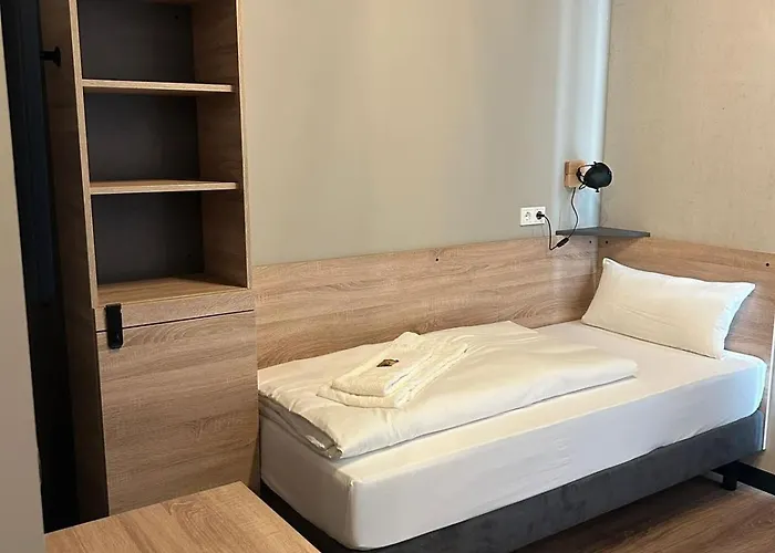 Hotell Schlafwerk Koeln-messe