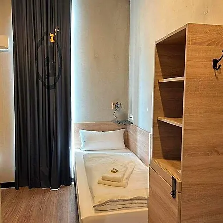 Hotel Schlafwerk Koeln-messe Kolonia